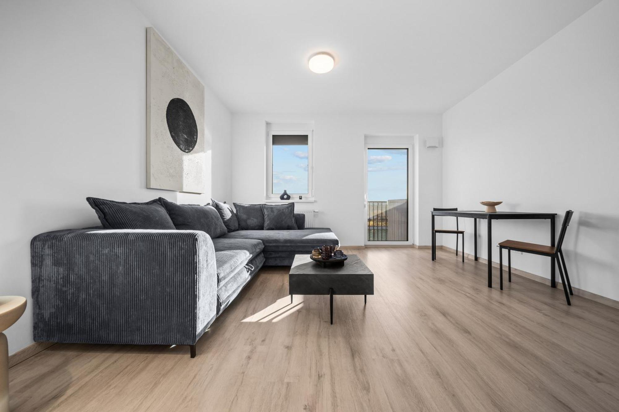 Modern 2-bedroom In The Heart Of Appartamento *